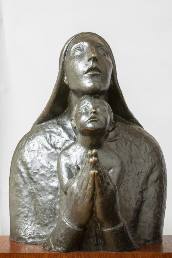 Majka uči dijete moliti, 1925
